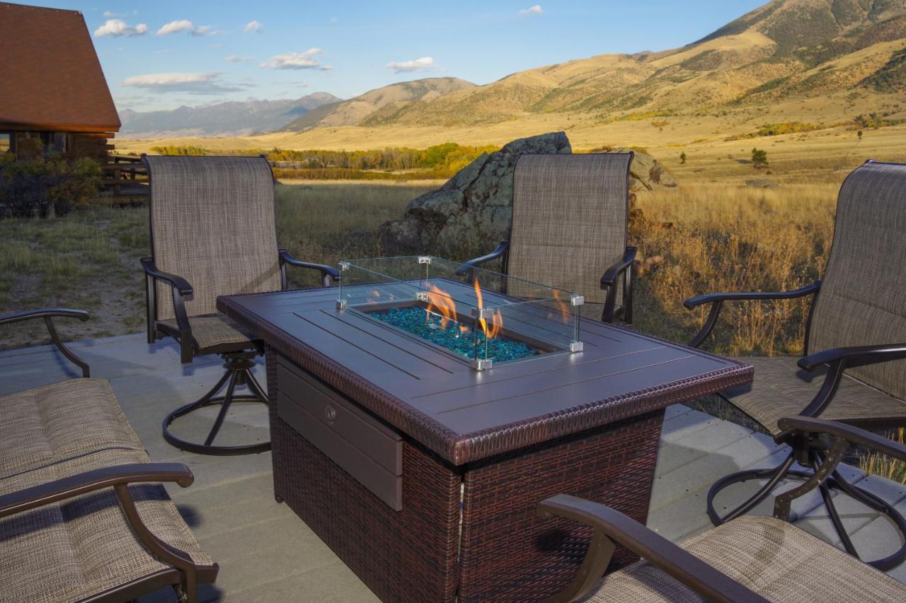 Yellowstone Lodge With Game Room And Panoramic Views Emigrant Exterior photo